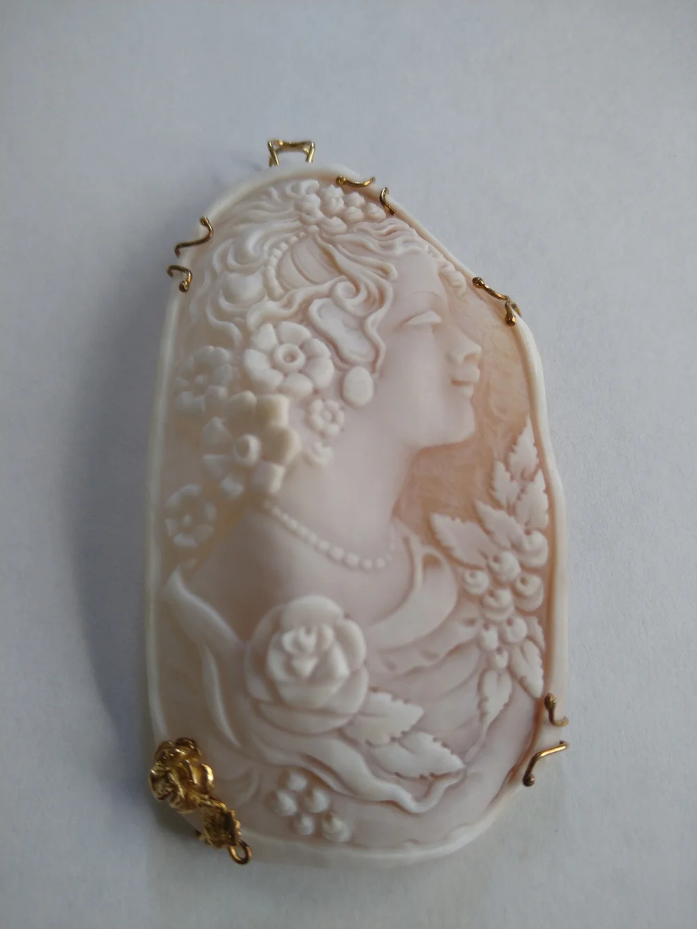 Hand-Carved Shell Cameo Pendant in Cream and Pink Tones